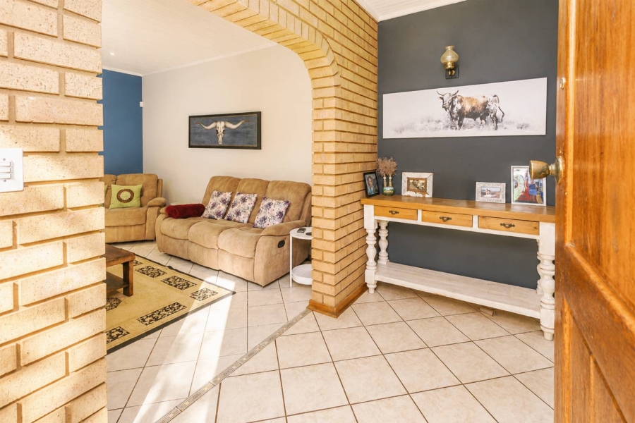 4 Bedroom Property for Sale in Rietfontein AH North West